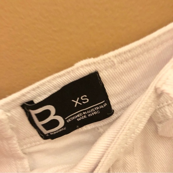 B X Runaway Lace Up Midi Pencil Skirt White XS - Picture 5 of 6